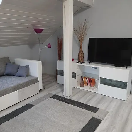 Korina Apartman 2 Apartament *